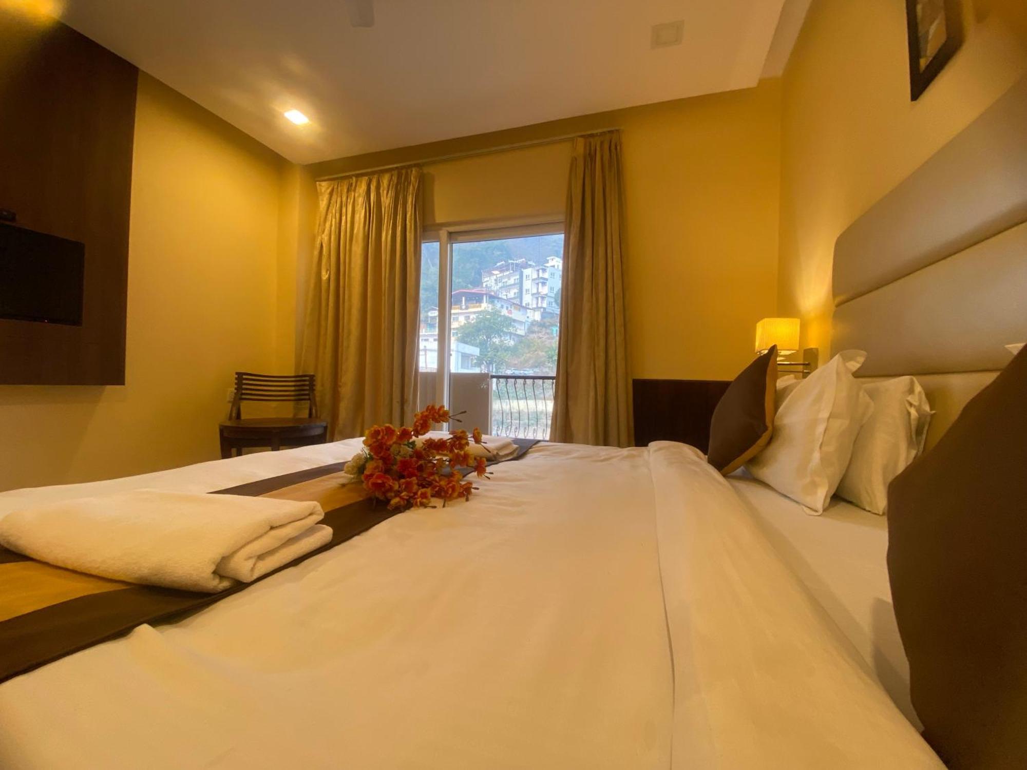 Mj Hills Rishikesh Hotel Exterior foto