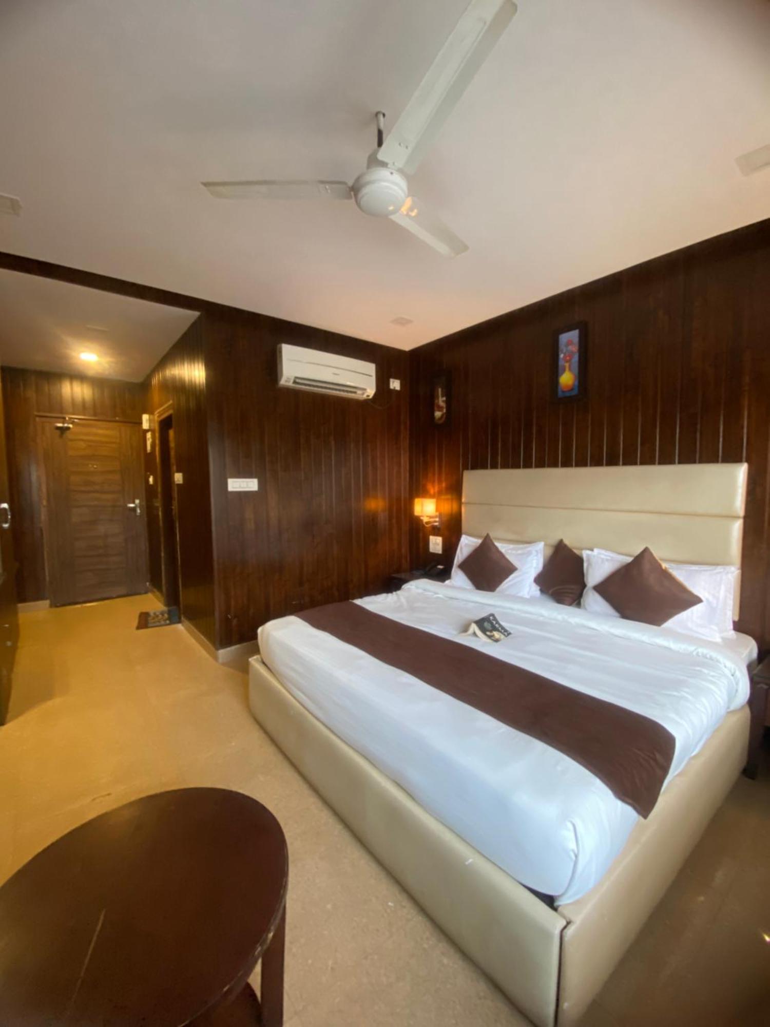 Mj Hills Rishikesh Hotel Exterior foto