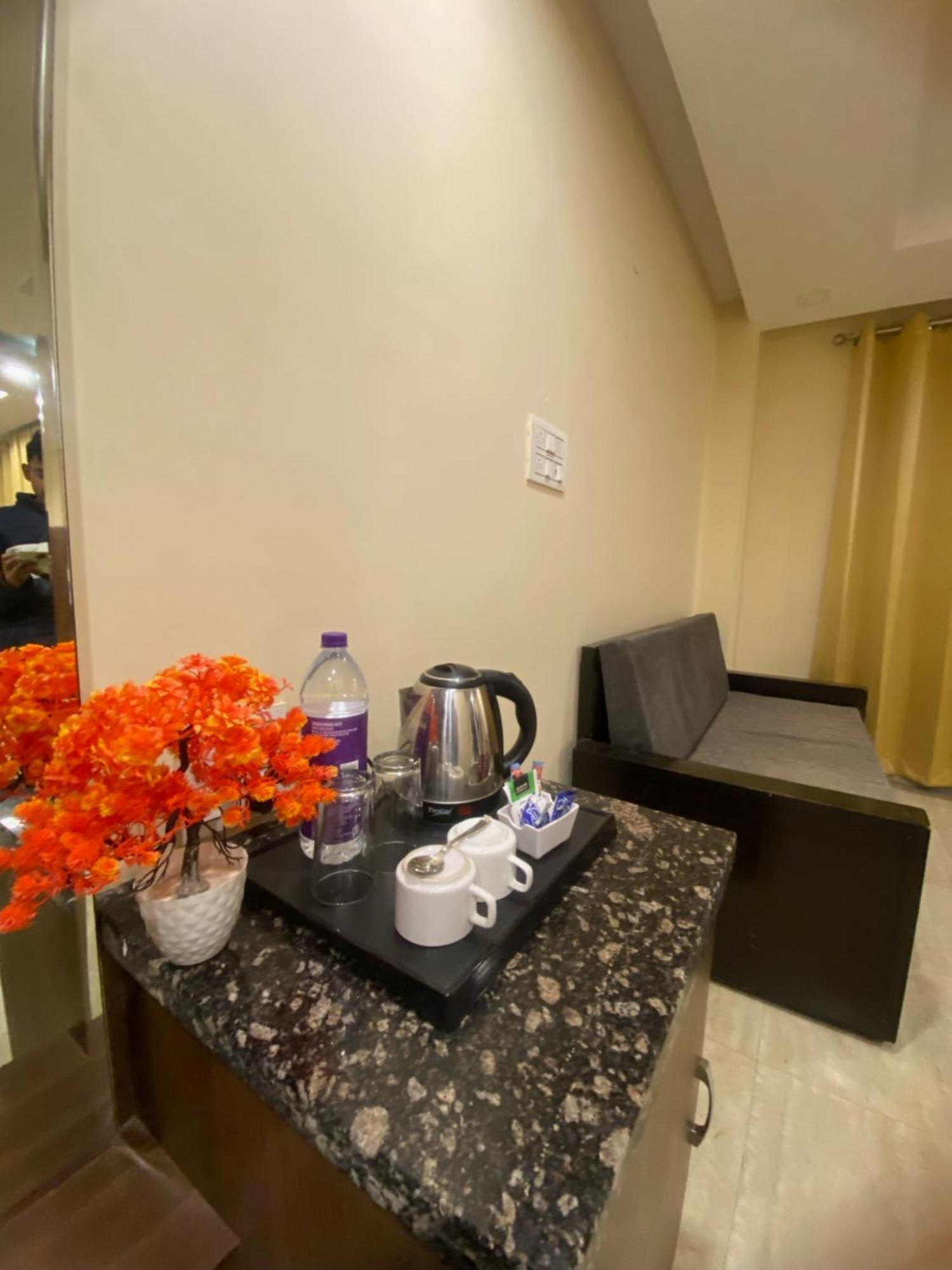 Mj Hills Rishikesh Hotel Exterior foto